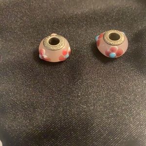 Pandora set pink flowers w center blue dot